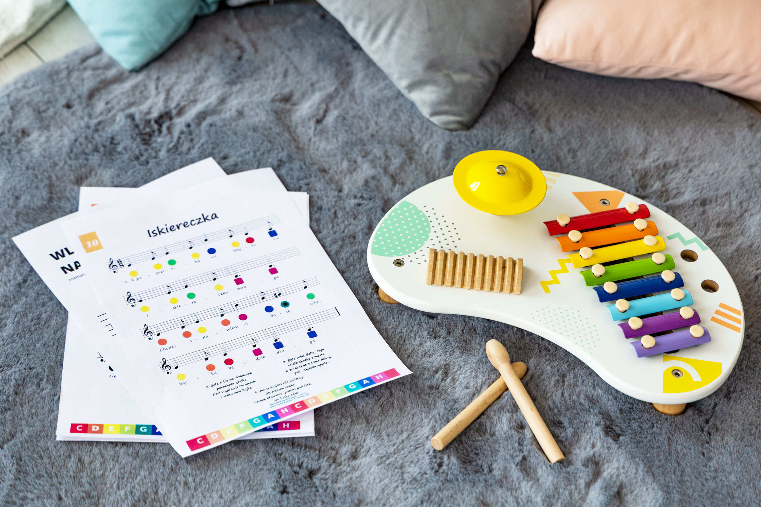Stolik z instrumentami stół muzyczny cymbałki +18m ECOTOYS - obrazek 6