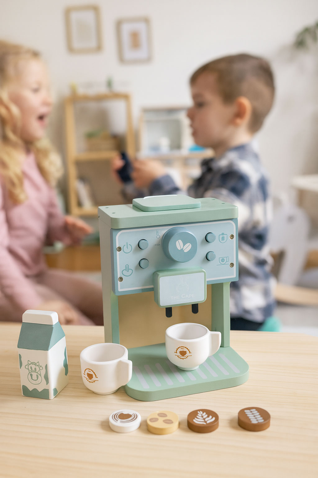 Drewniany ekspres do kawy dla dzieci zestaw baristy 8 elementów ECOTOYS - obrazek 4